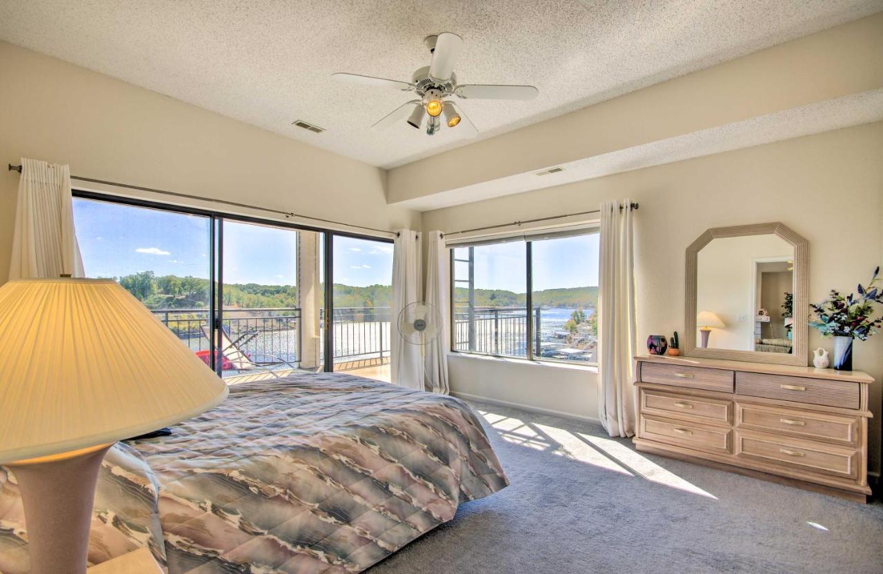 Bright Waterfront Condo With Resort Amenities! Lake Ozark Exterior photo